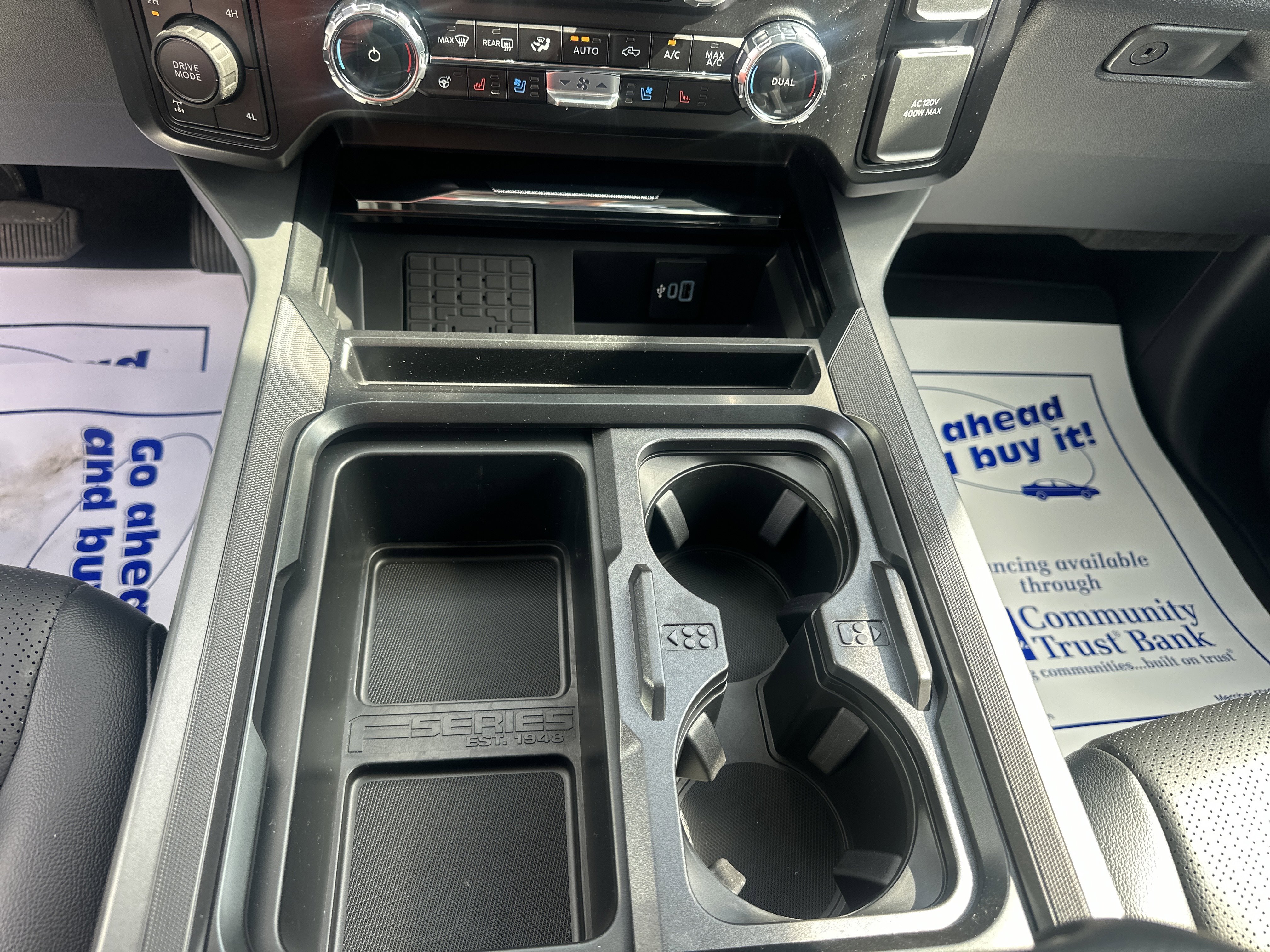 New 2026 Ford F250 Lariat w/ Lariat Ultimate Package image 27