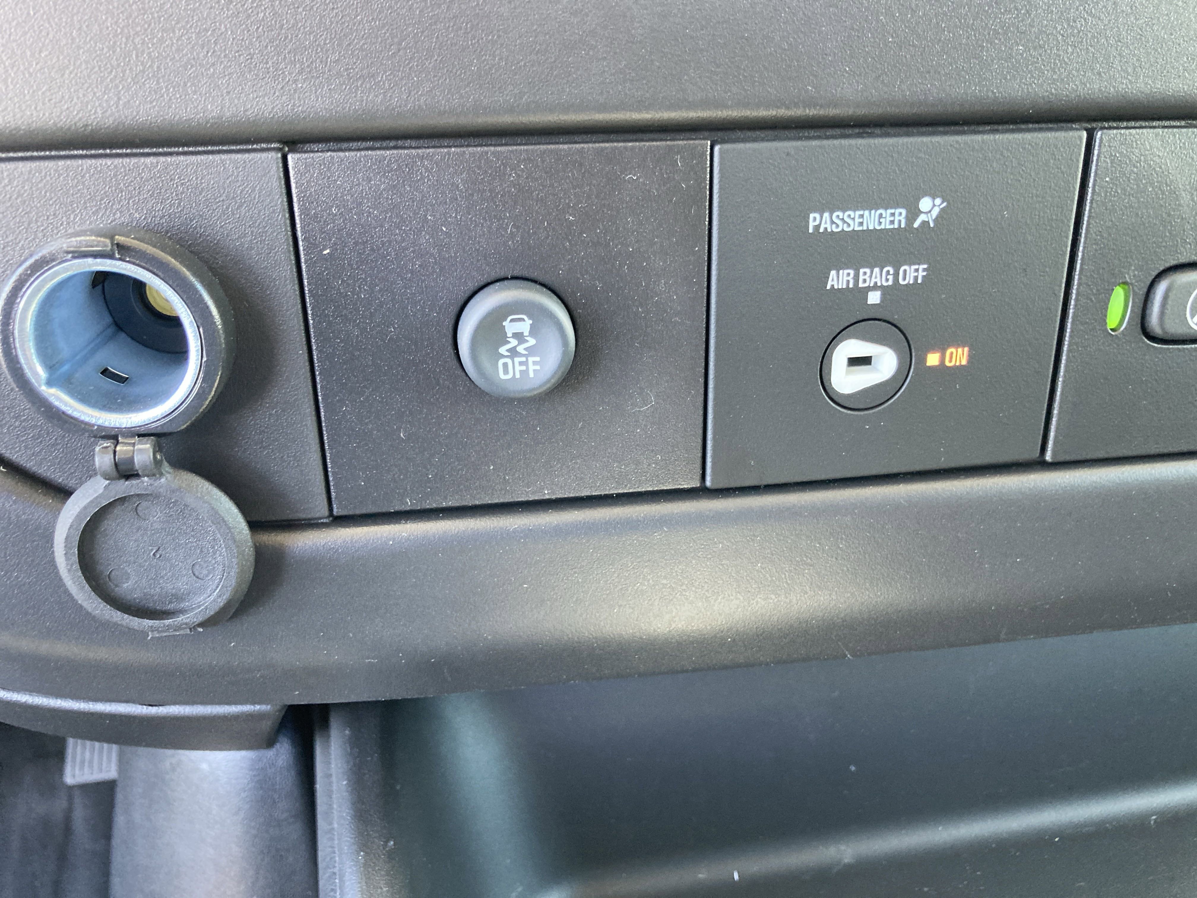 New 2024 GMC Savana 3500 w/ Power Convenience Package image 45