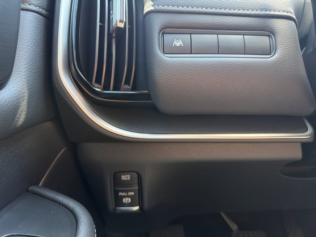 New 2026 Nissan Armada SV RWD image 22