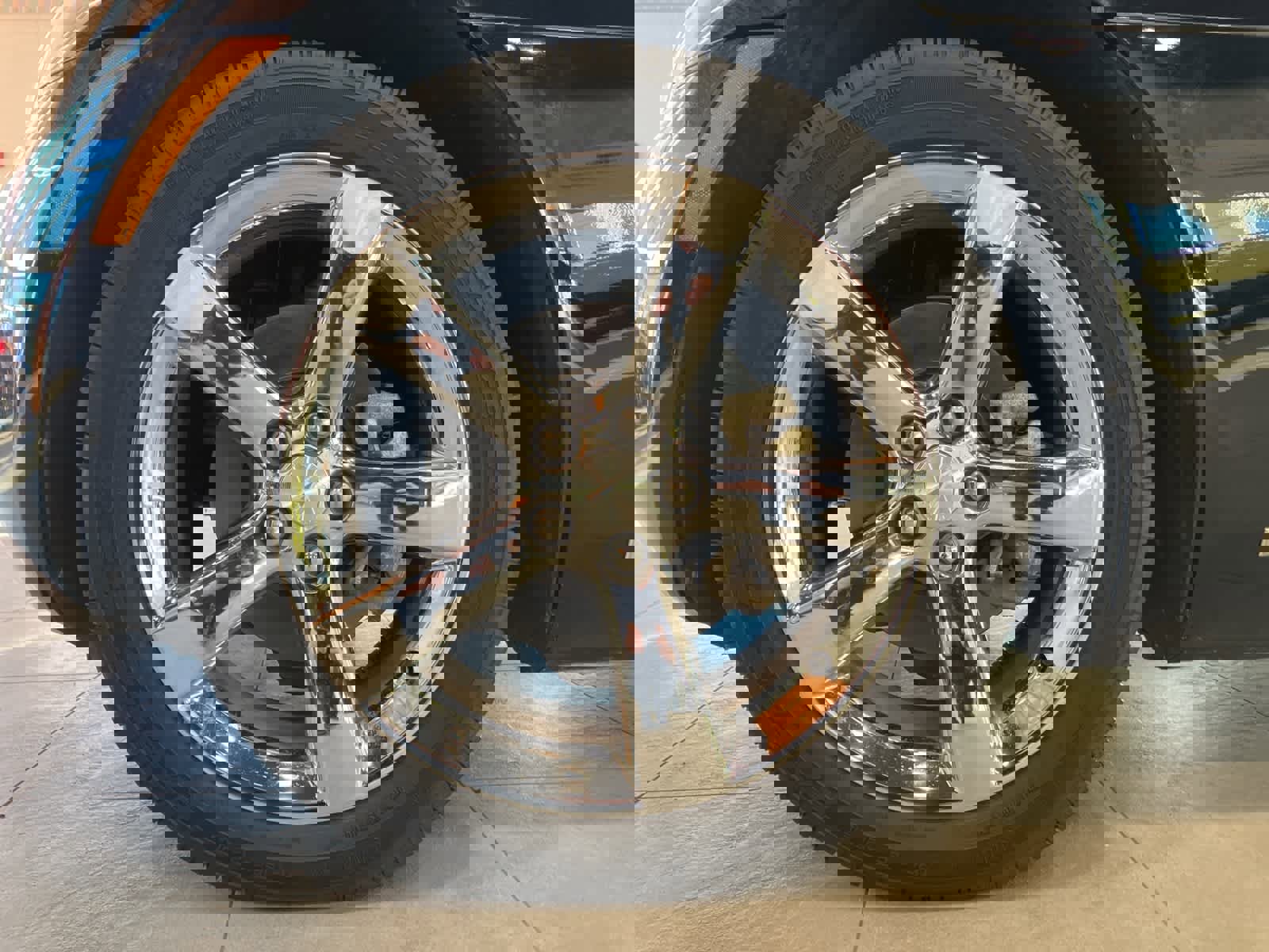 Used 2007 Pontiac Solstice Convertible w/ Premium Package image 9