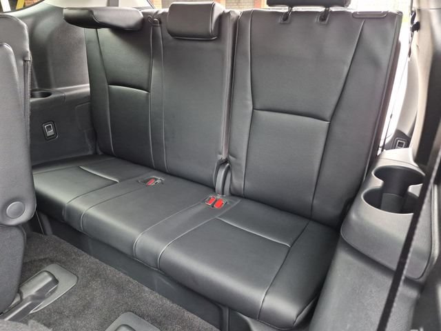 Certified 2025 Toyota Highlander XLE AWD/4WD image 25