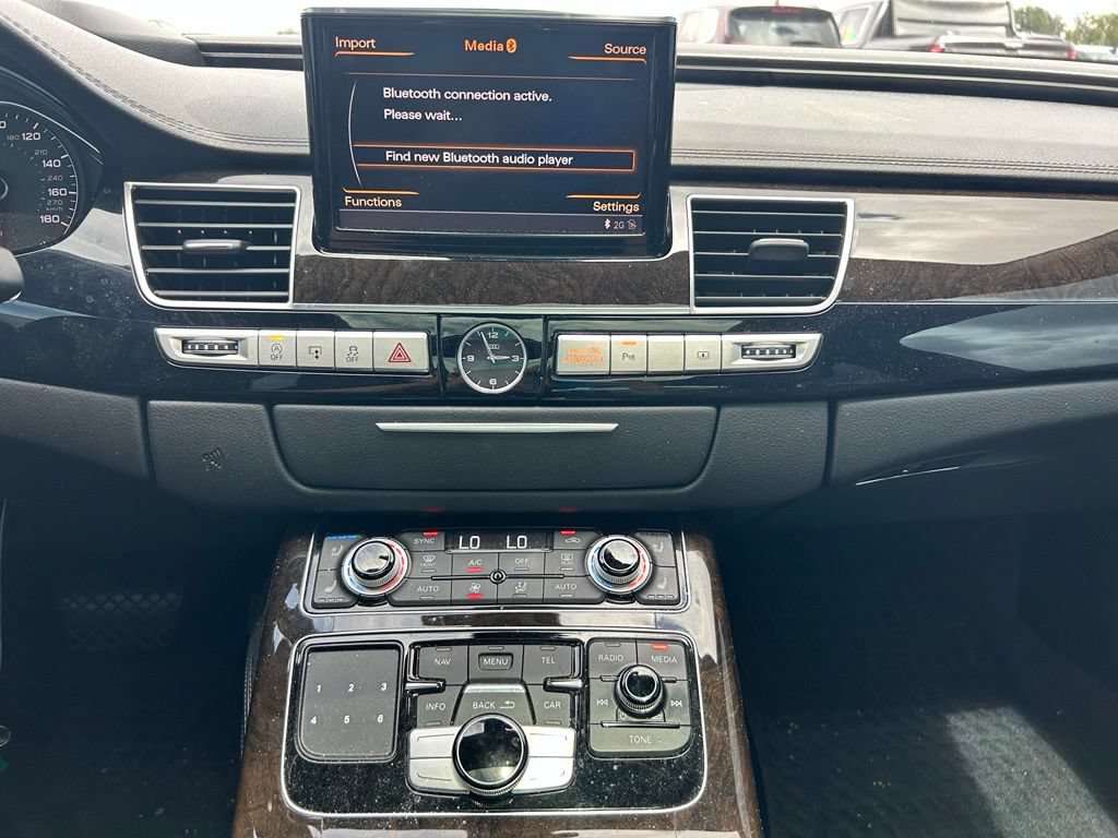 Used 2016 Audi A8 L 4.0T AWD/4WD image 23