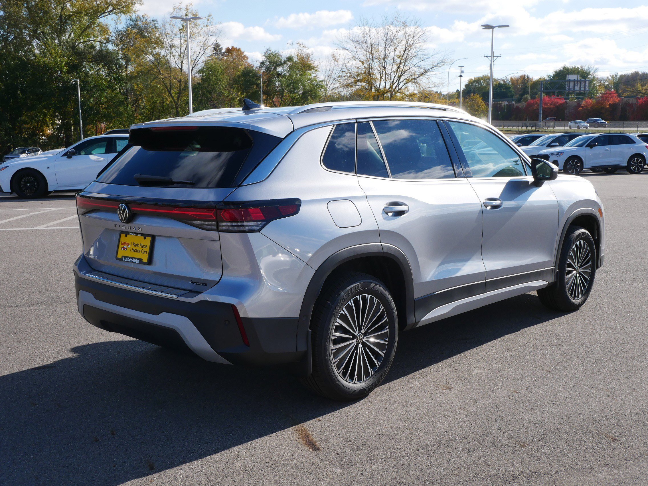 New 2025 Volkswagen Tiguan S image 2