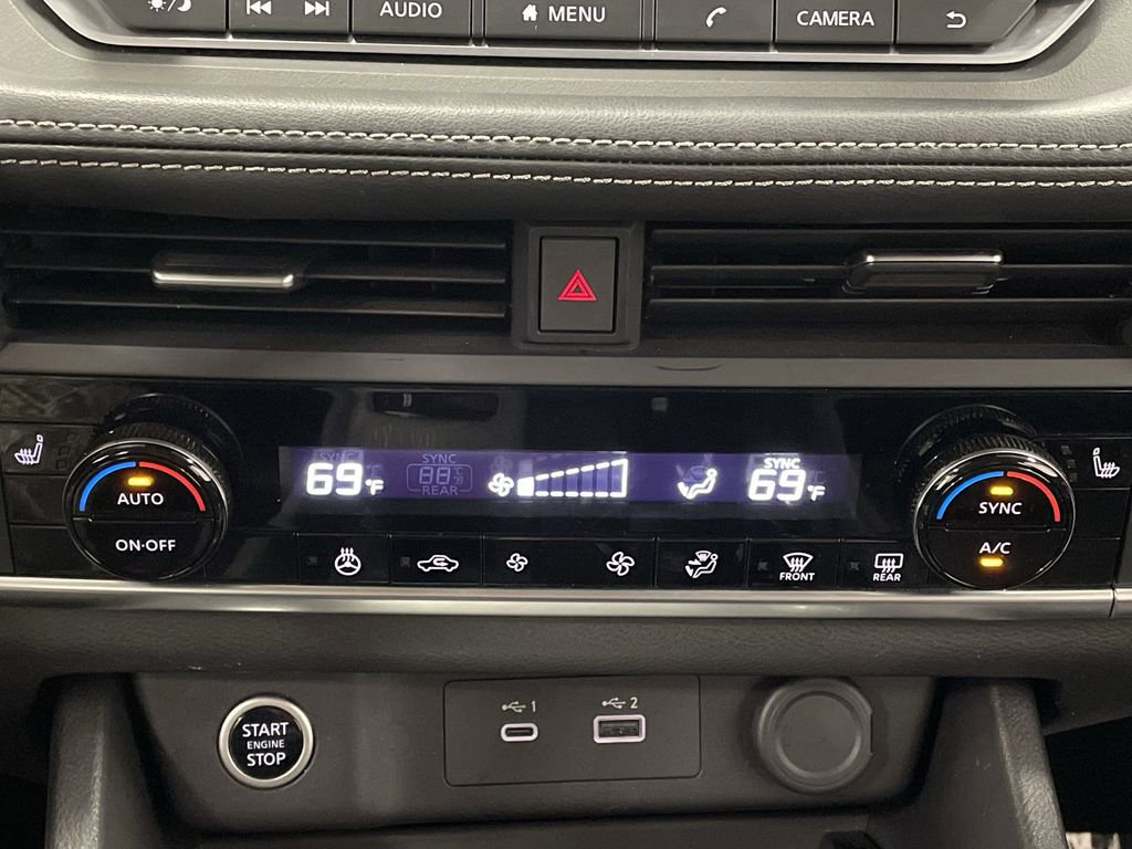 Used 2023 Nissan Rogue SV w/ SV Premium B Package image 20