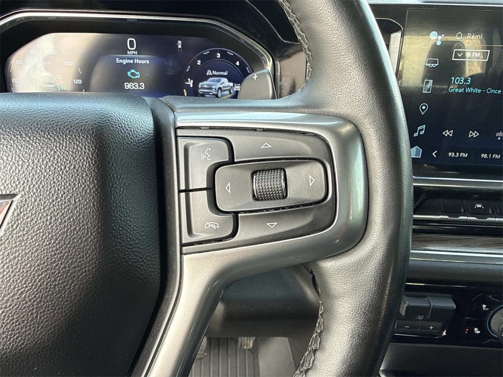 Used 2024 Chevrolet Silverado 1500 RST w/ Z71 Off-Road Package image 16