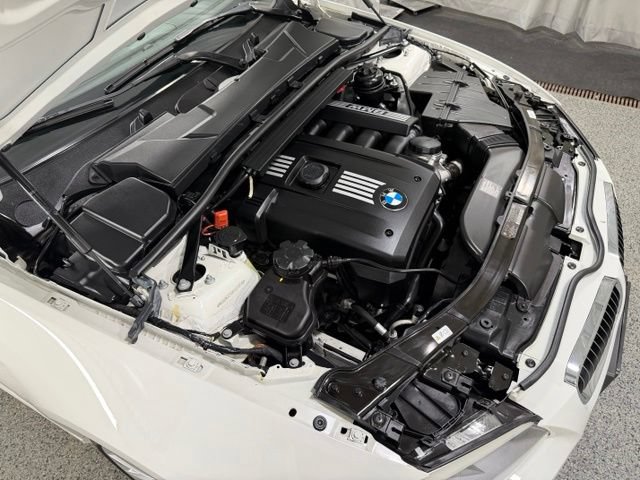 Used 2013 BMW 328i Convertible RWD image 27