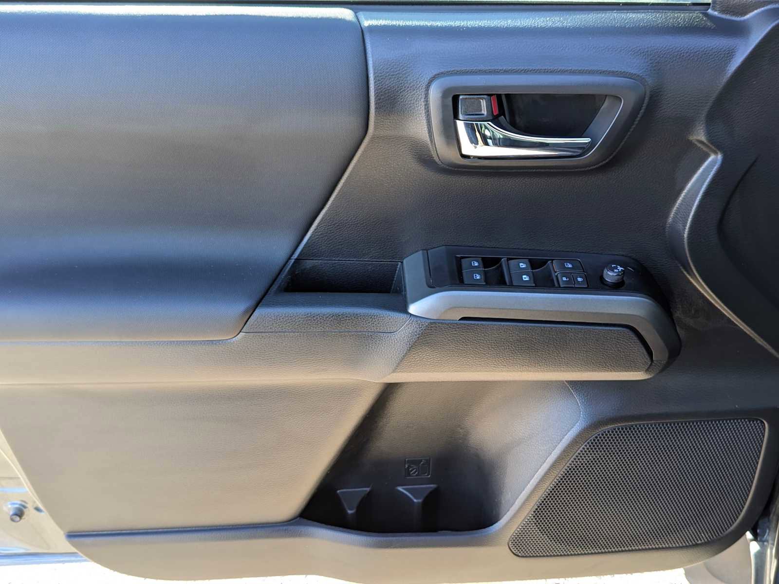 Used 2023 Toyota Tacoma TRD Sport image 20