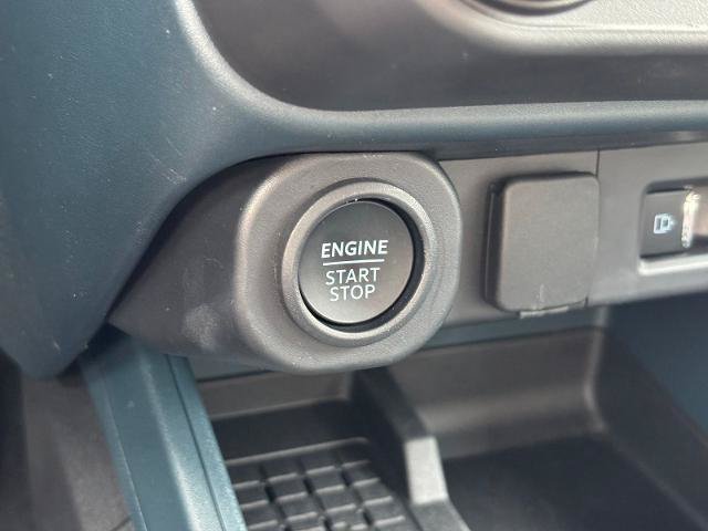 Certified 2025 Ford Maverick Lobo AWD/4WD image 25