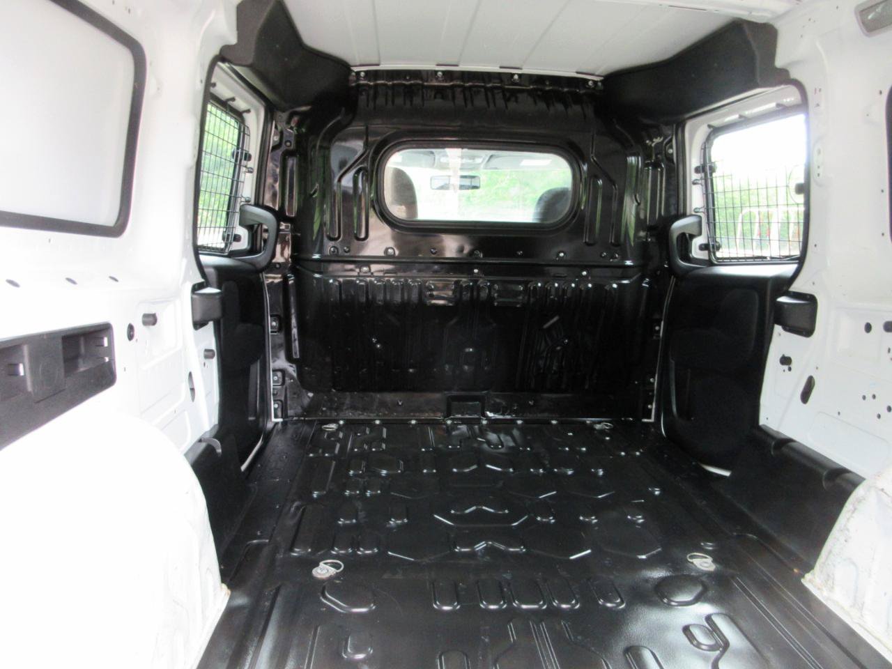 Used 2020 RAM ProMaster City Tradesman w/ Window Group 05 FWD image 13