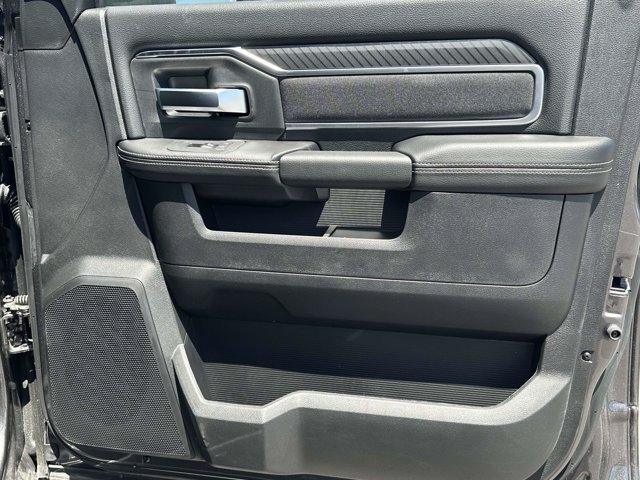 New 2026 RAM 3500 Big Horn AWD/4WD image 21