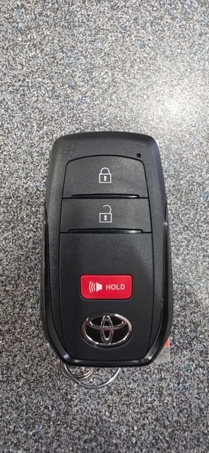 New 2026 Toyota Prius LE FWD image 29