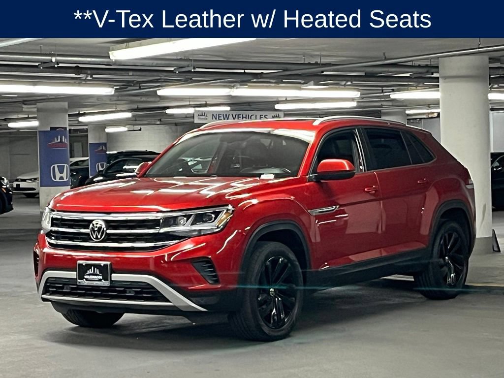 Certified 2022 Volkswagen Atlas Cross Sport SE w/ Panoramic Sunroof Package AWD/4WD image 4