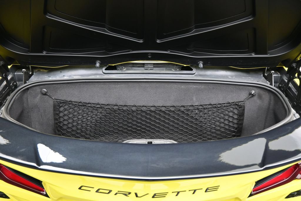 Used 2021 Chevrolet Corvette Stingray Premium Conv w/ Z51 Performance Package RWD image 27