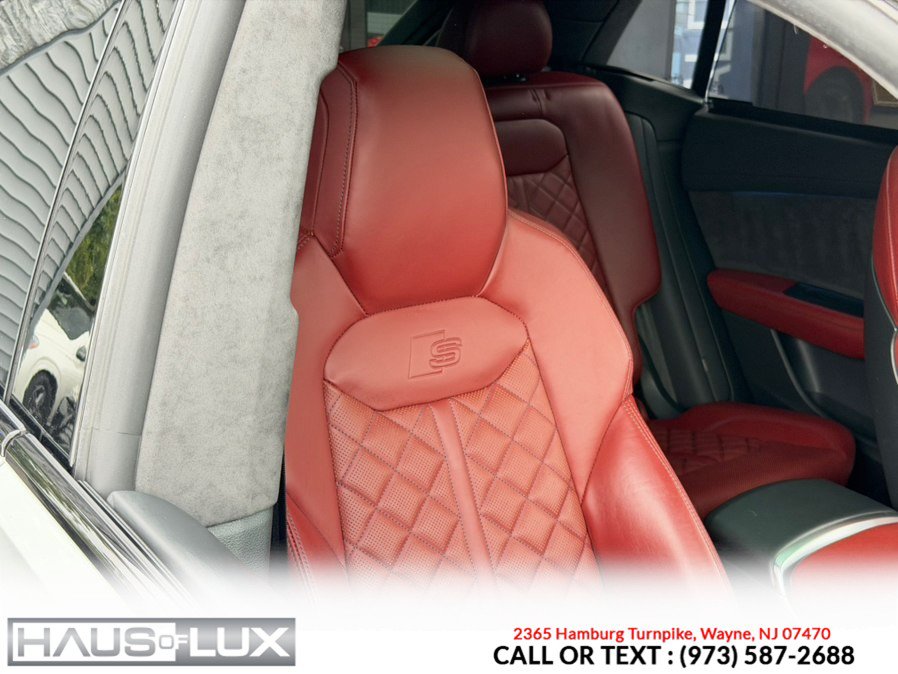 Used 2021 Audi SQ8 Prestige w/ Prestige Package AWD/4WD image 4