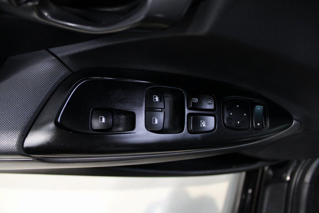 Used 2019 Hyundai Veloster 2.0 image 27