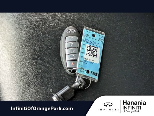Used 2021 INFINITI QX80 Luxe image 37