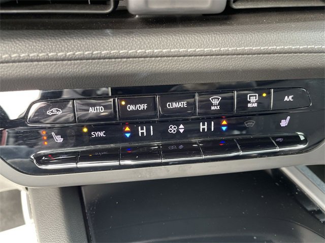 Used 2023 Buick Envision Preferred w/ Sport Touring Package image 18