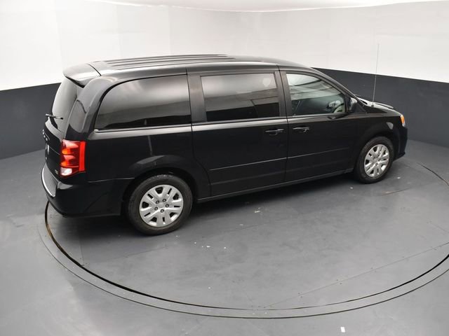 Used 2017 Dodge Grand Caravan SE FWD image 18