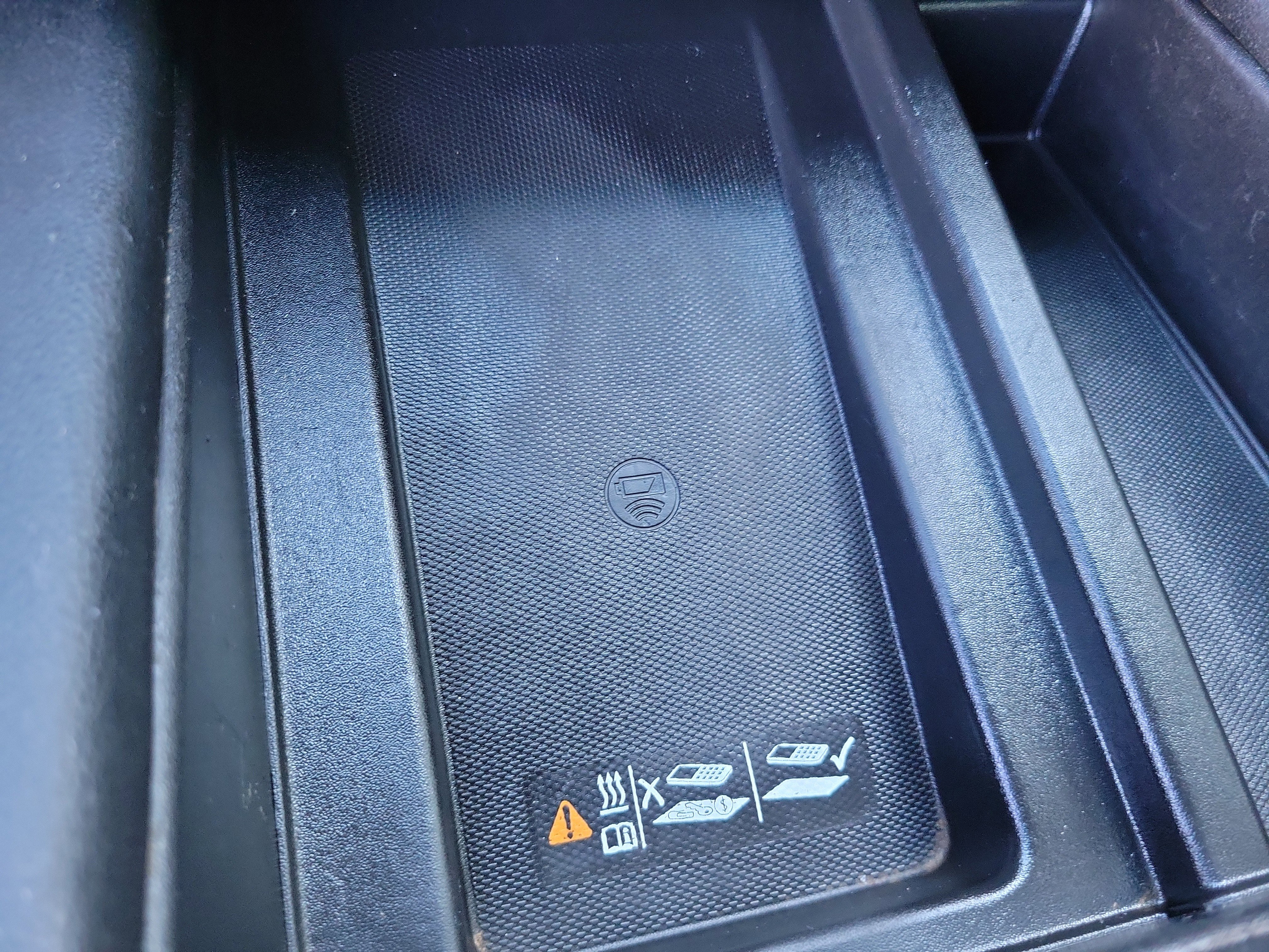 Used 2020 Chevrolet Silverado 2500 LTZ w/ LTZ Premium Package image 19