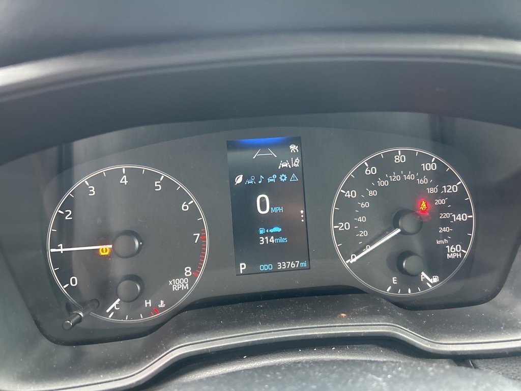 Used 2023 Toyota Corolla LE image 9