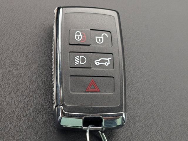 New 2026 Land Rover Range Rover Sport Dynamic SE image 30