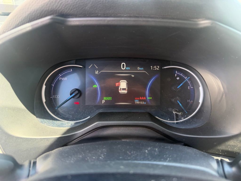 Used 2021 Toyota RAV4 Limited image 9