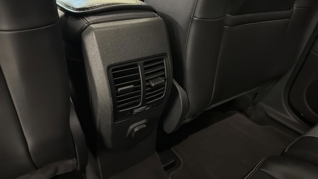 Used 2019 Ford Escape SE AWD/4WD image 16