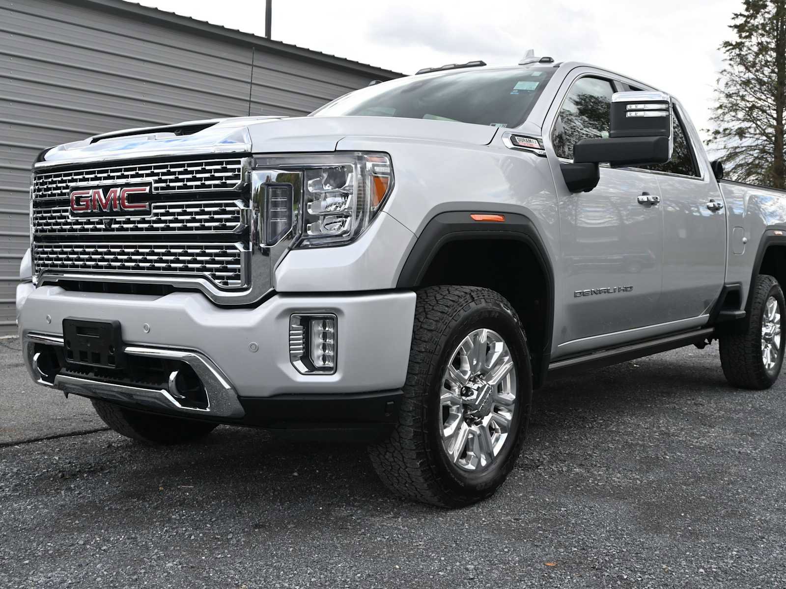 Used 2022 GMC Sierra 3500 Denali w/ Denali Ultimate Package image 14
