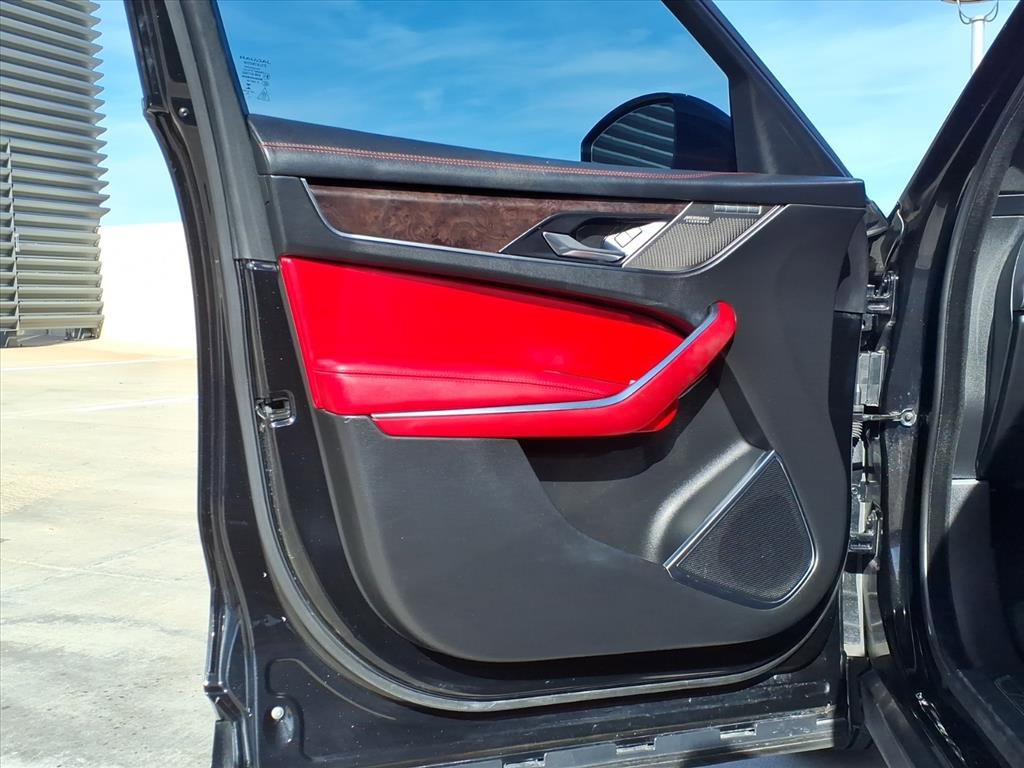 Used 2021 Jaguar F-PACE R-Dynamic S image 20