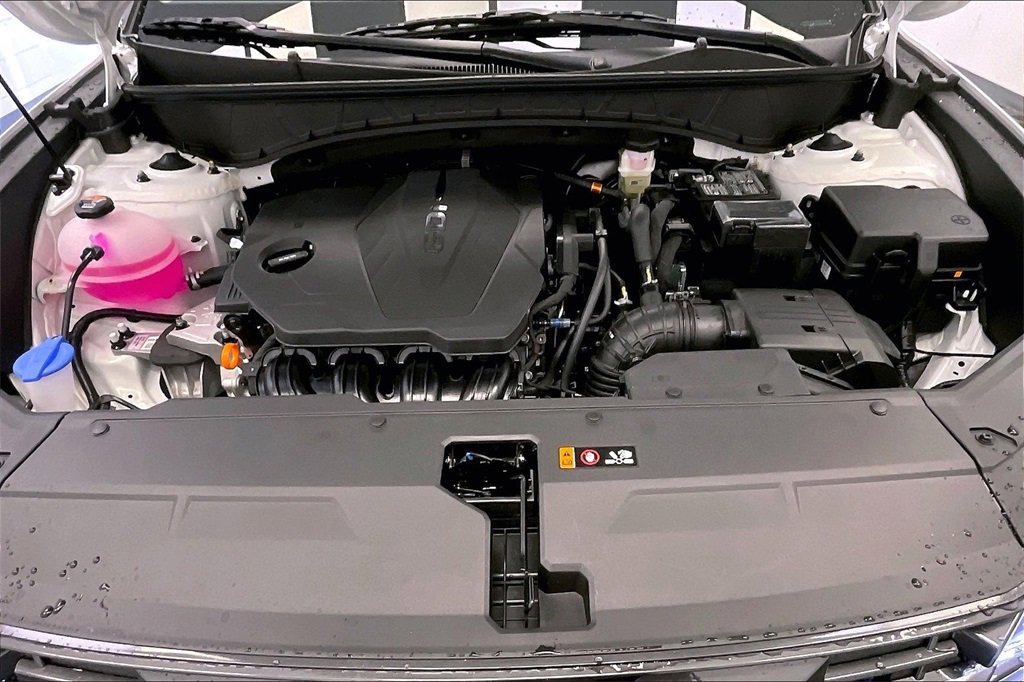 New 2025 Hyundai Tucson SE image 11