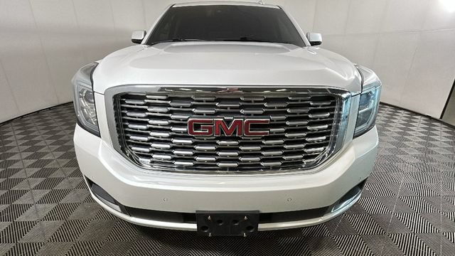Used 2019 GMC Yukon XL Denali w/ Denali Ultimate Package AWD/4WD image 7