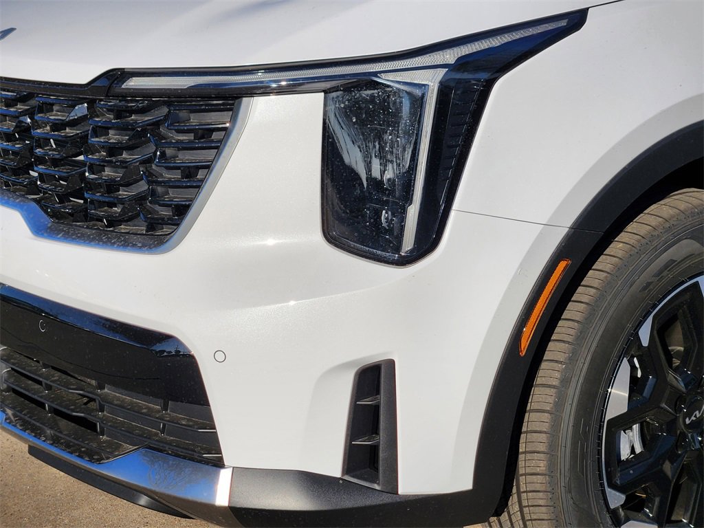 New 2026 Kia Sorento S image 6