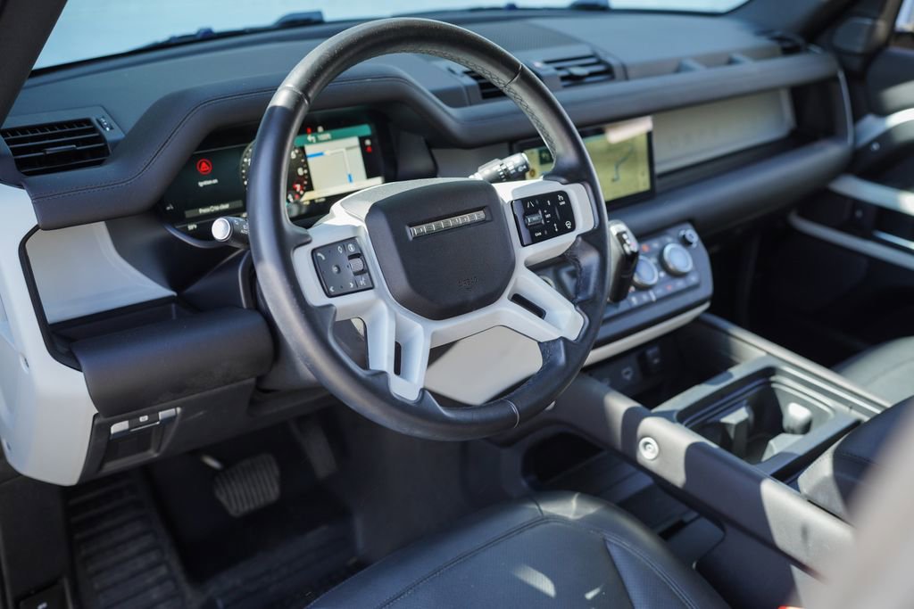 Used 2024 Land Rover Defender 110 S AWD/4WD image 18