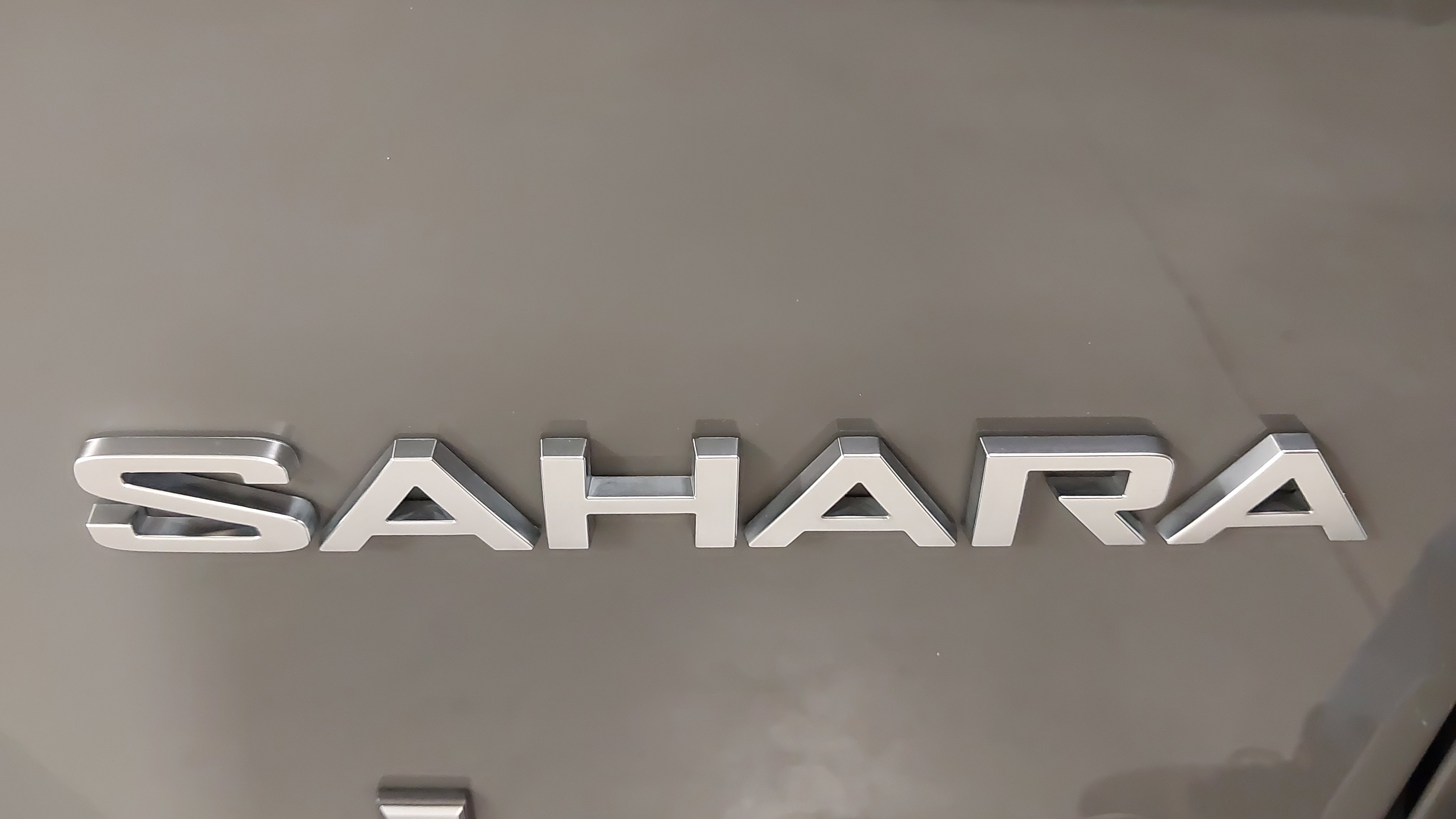 Used 2021 Jeep Wrangler Unlimited Sahara w/ Cold Weather Group image 32