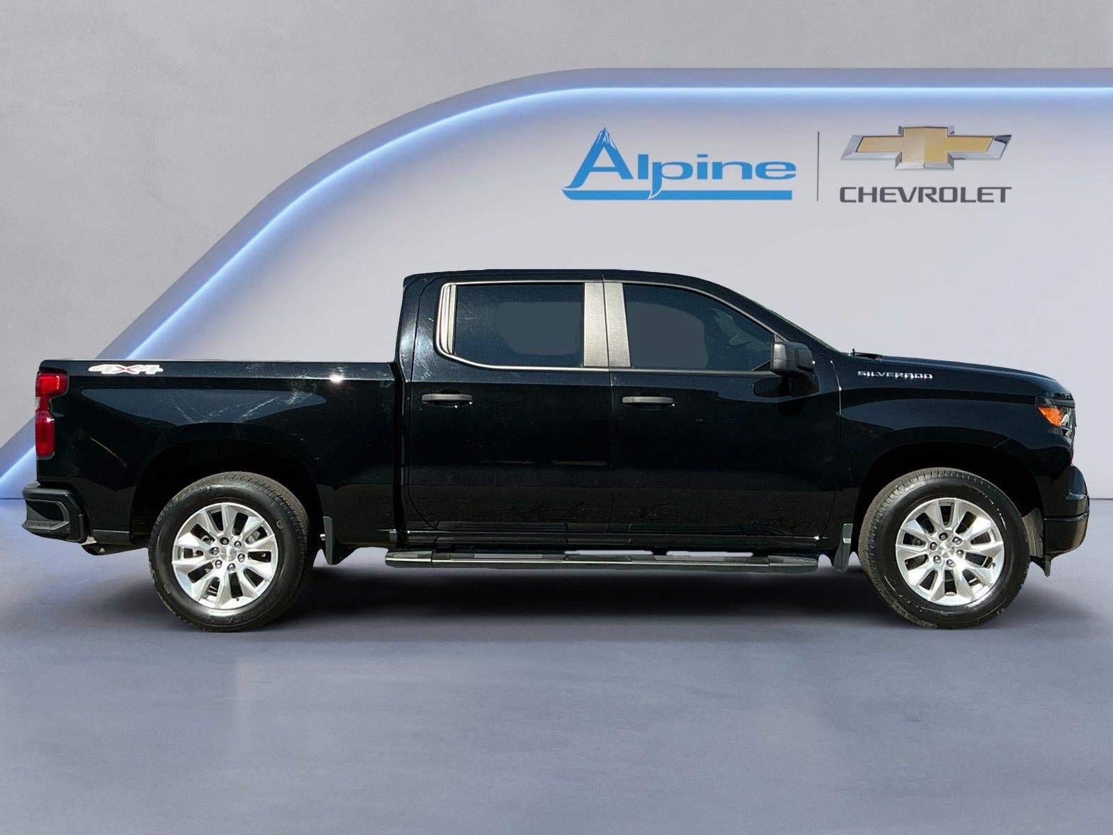 Used 2024 Chevrolet Silverado 1500 Custom AWD/4WD image 6