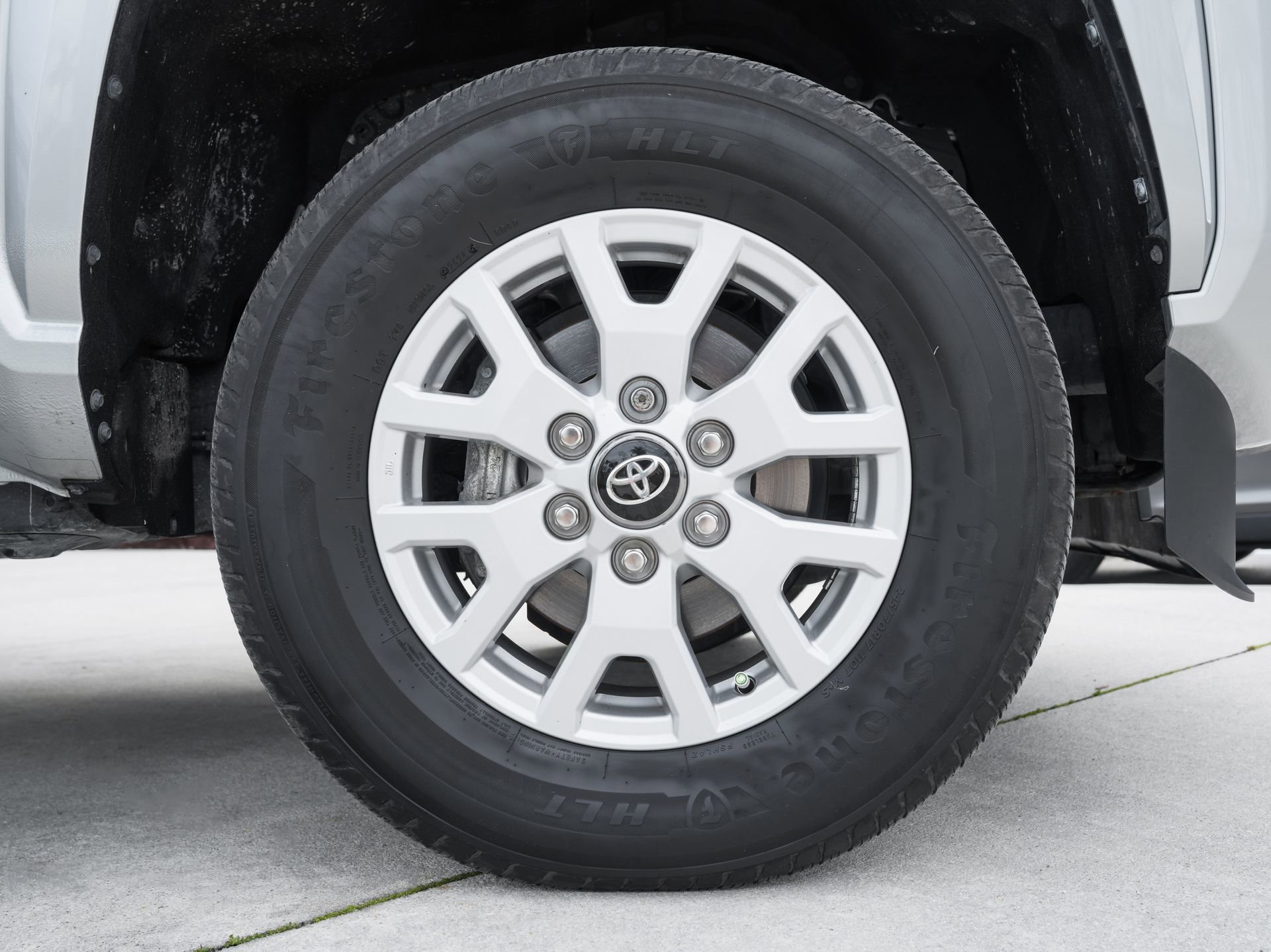 Used 2024 Toyota Tacoma SR5 RWD image 28