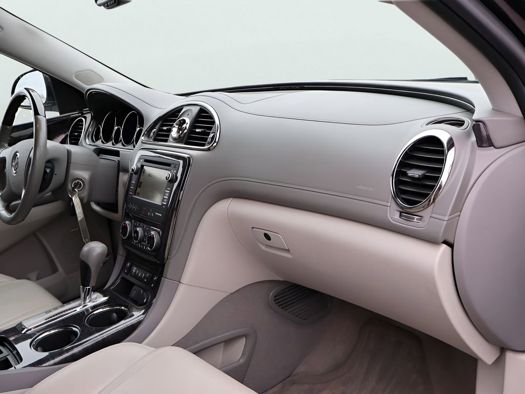 Used 2016 Buick Enclave Leather AWD/4WD image 10