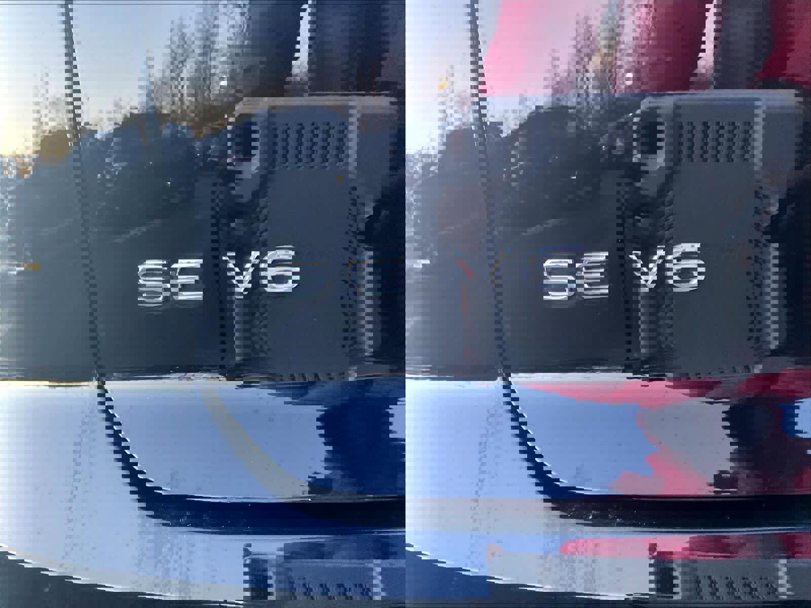 Certified 2022 Volkswagen Atlas Cross Sport SE image 28