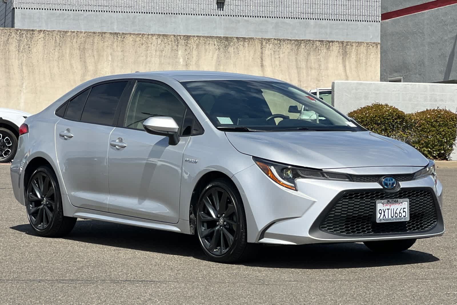 Used 2021 Toyota Corolla LE FWD image 5