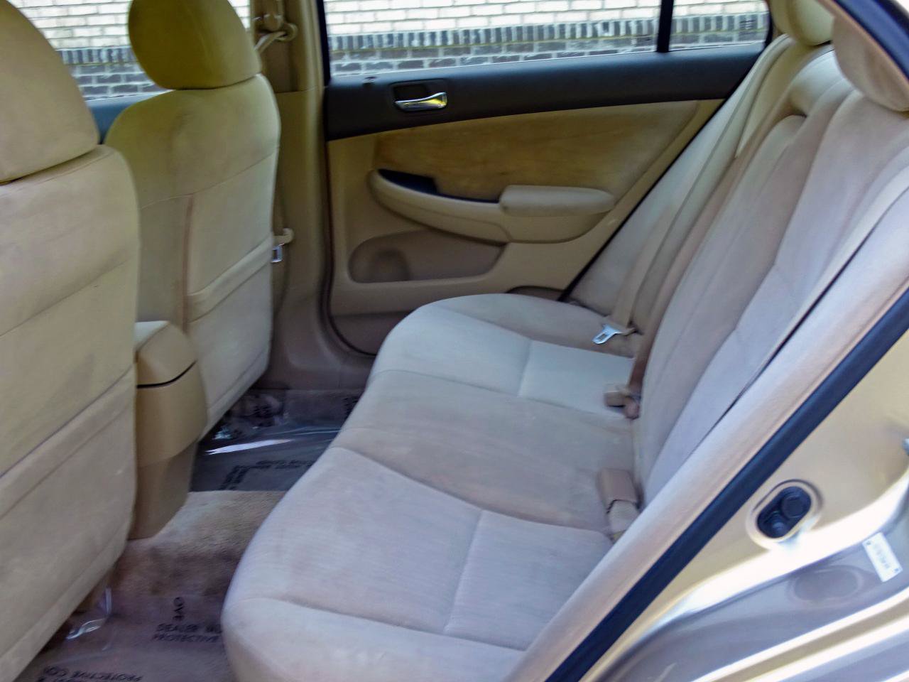Used 2003 Honda Accord LX image 12