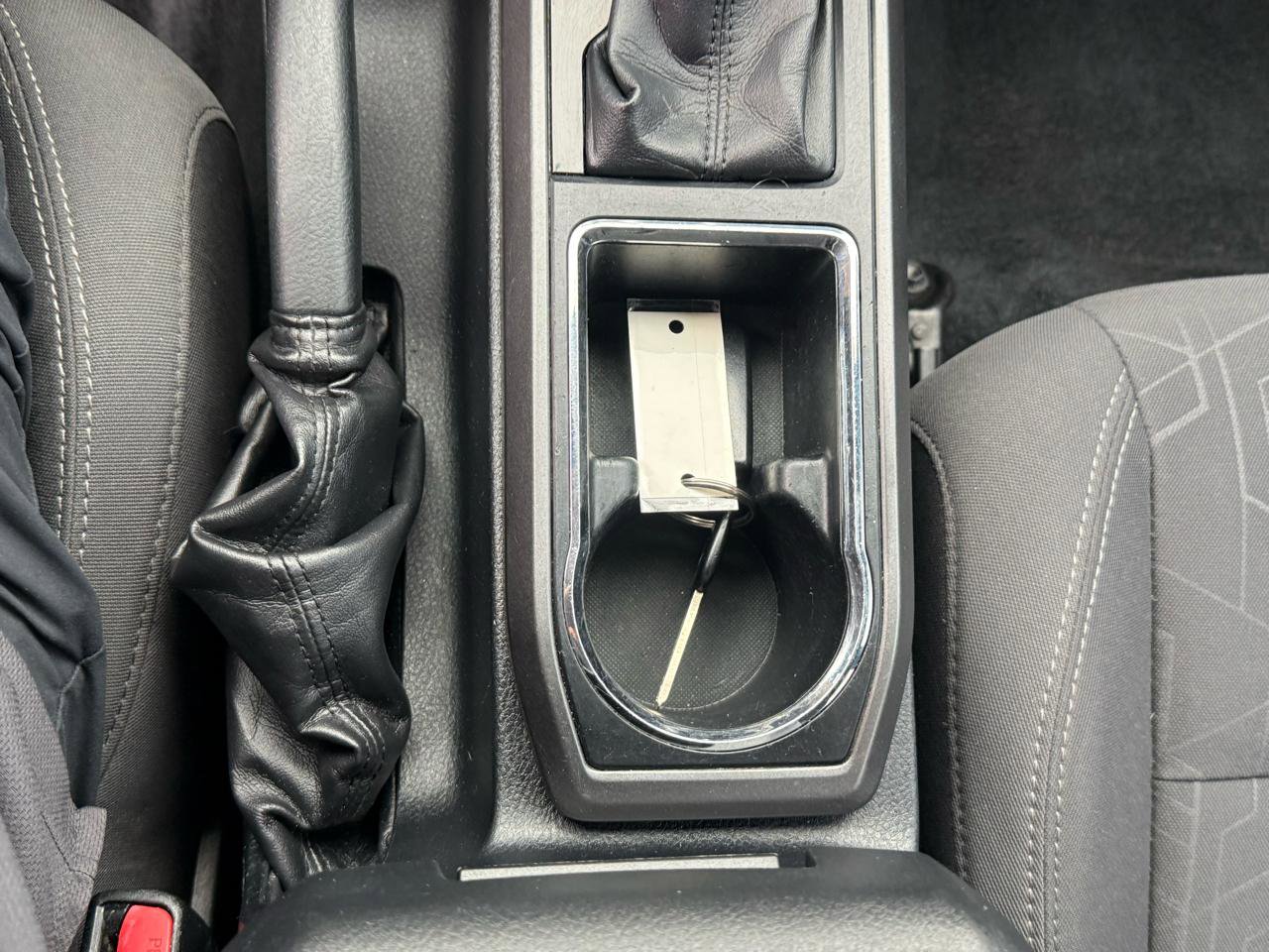 Used 2017 Toyota Tacoma TRD Sport w/ Premium & Technology Package image 28