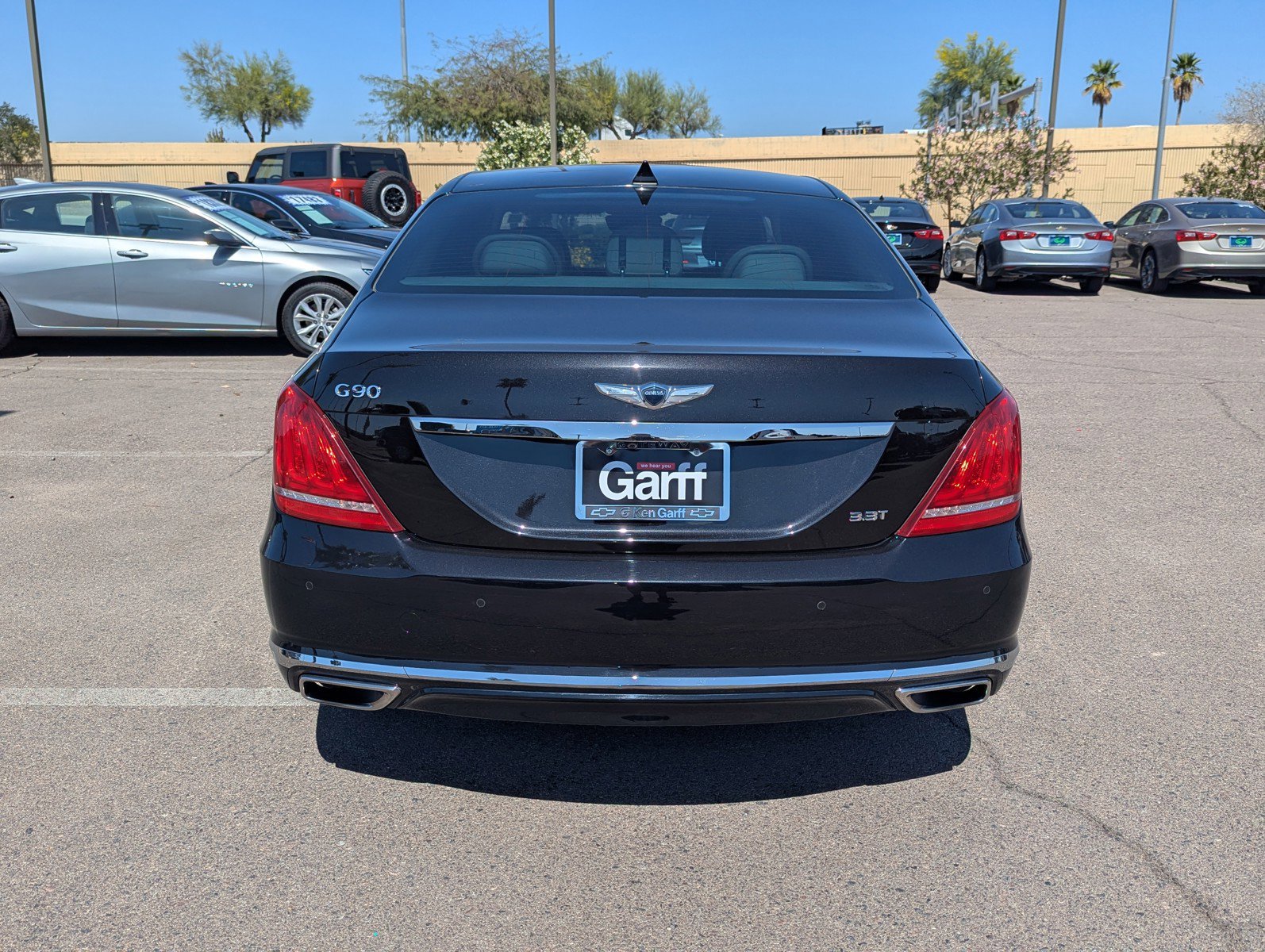 Used 2018 Genesis G90 3.3T Premium image 4