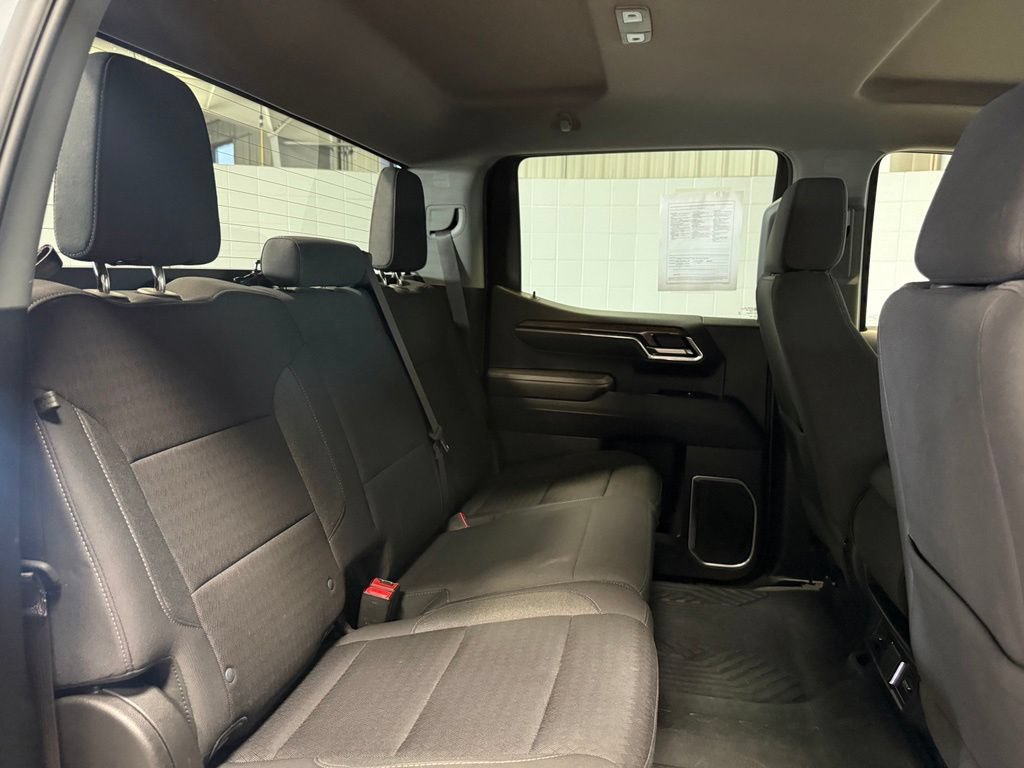 Used 2024 Chevrolet Silverado 1500 RST AWD/4WD image 21