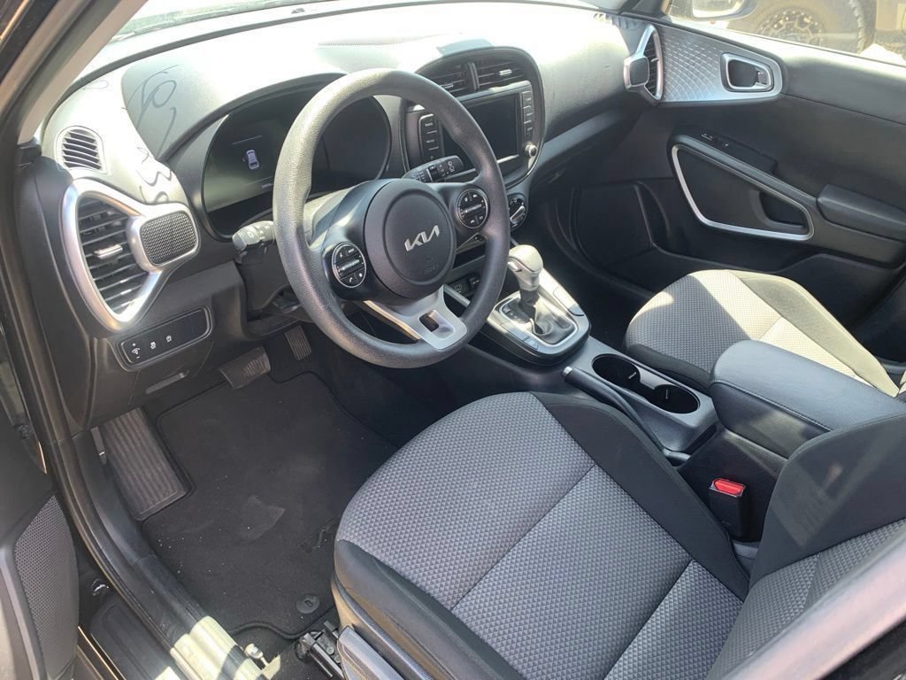 Certified 2024 Kia Soul LX w/ Option Group 015 FWD image 10