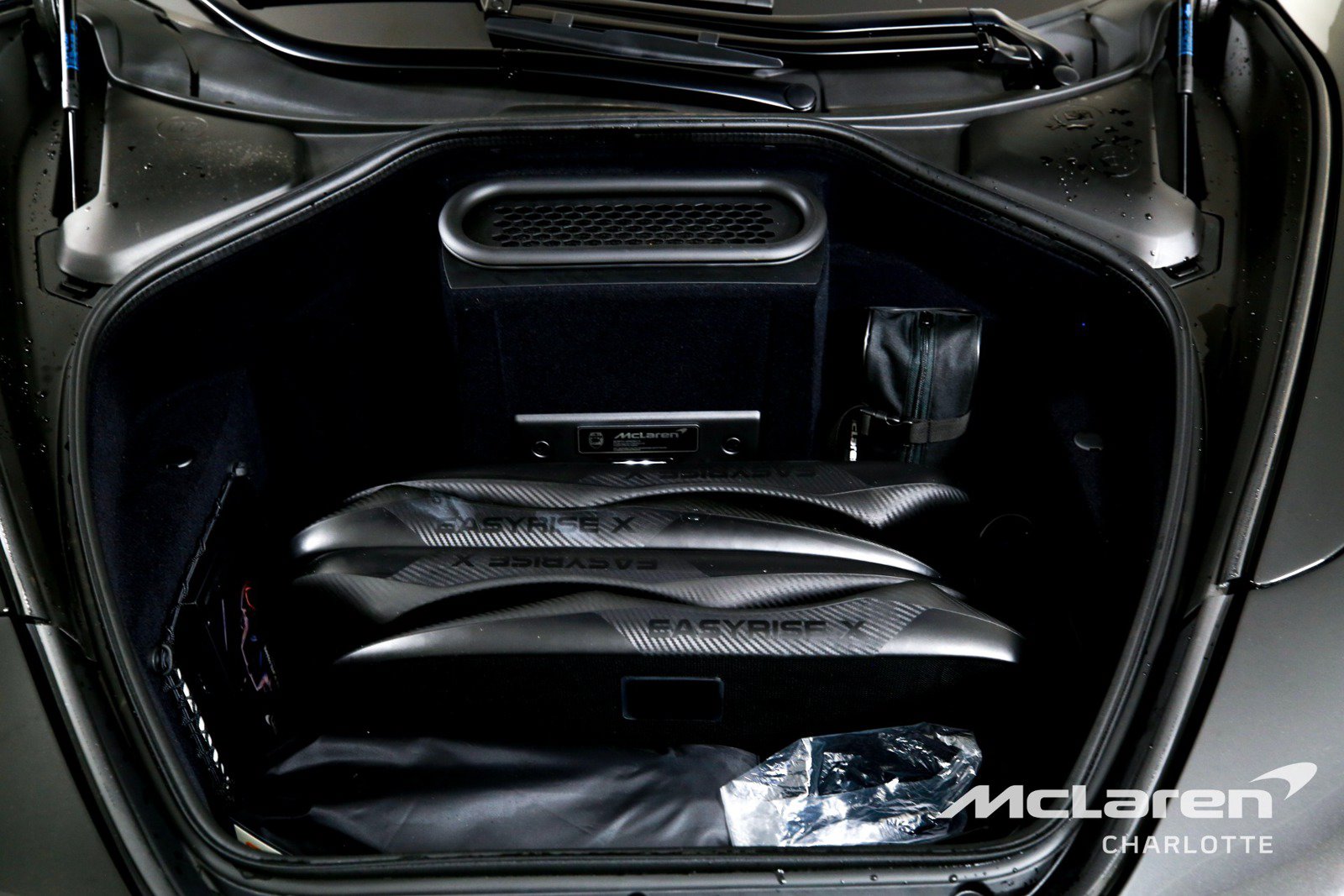 Used 2026 McLaren 750S Spider RWD image 18