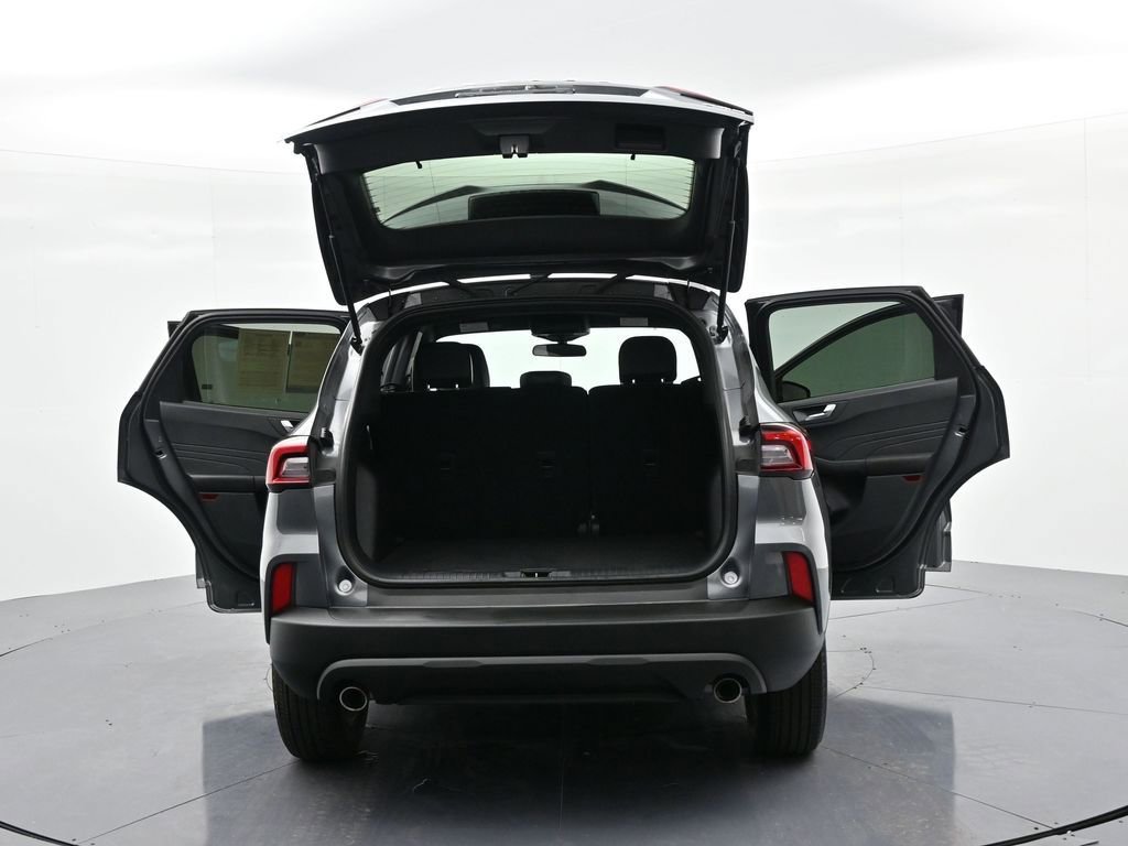 Used 2025 Ford Escape ST-Line image 25