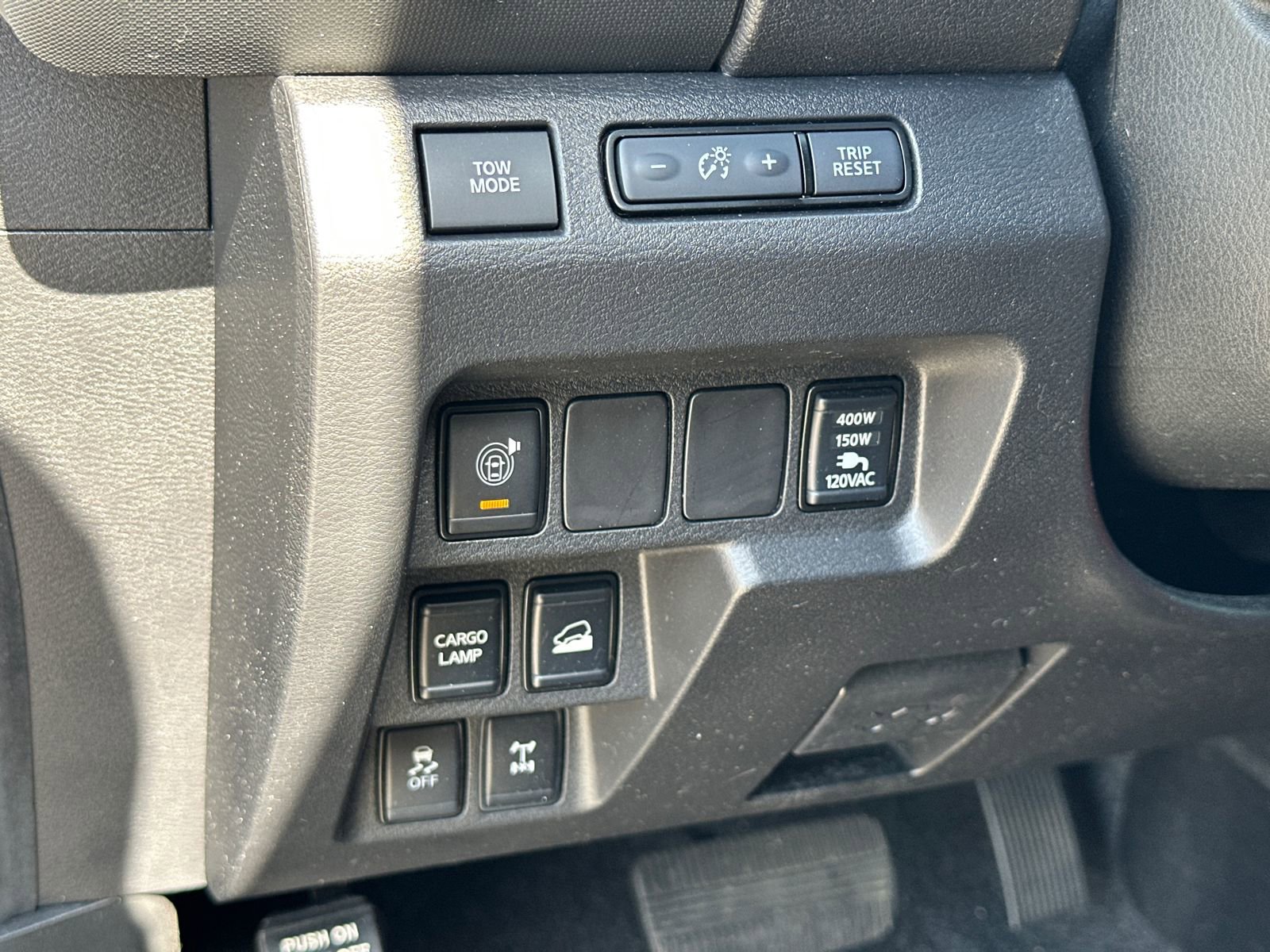 Used 2023 Nissan Frontier PRO-4X w/ Pro Convenience Package image 32