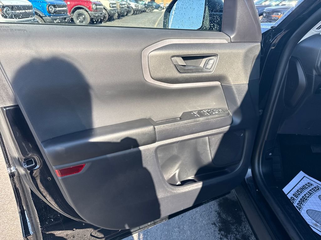 Used 2025 Ford Bronco Sport Big Bend w/ Black Appearance Package image 25