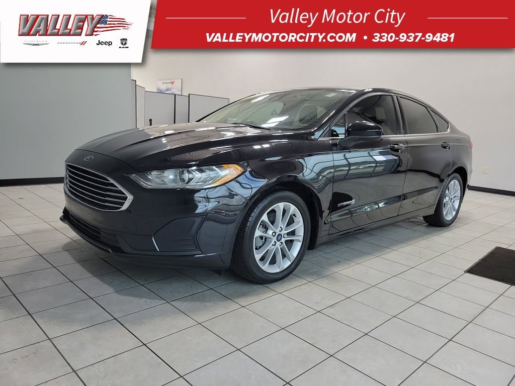 Used 2019 Ford Fusion SE
