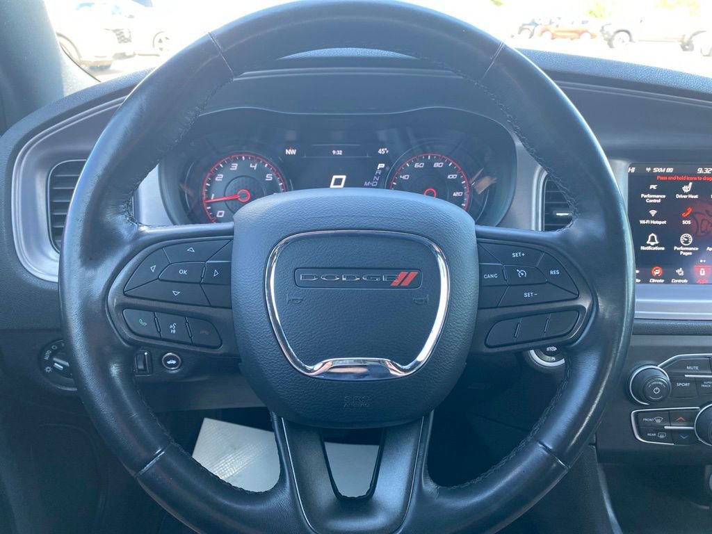 Used 2023 Dodge Charger SXT w/ Blacktop Package AWD/4WD image 25